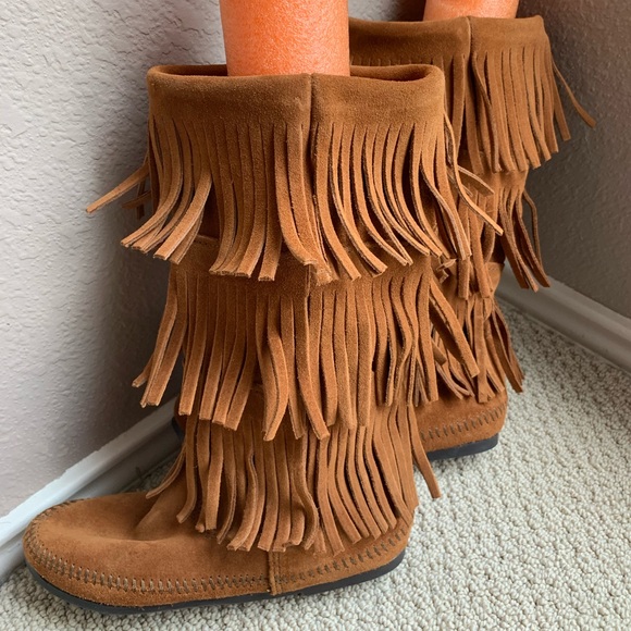 Minnetonka 3-Layer Fringe Boots - Picture 2 of 5